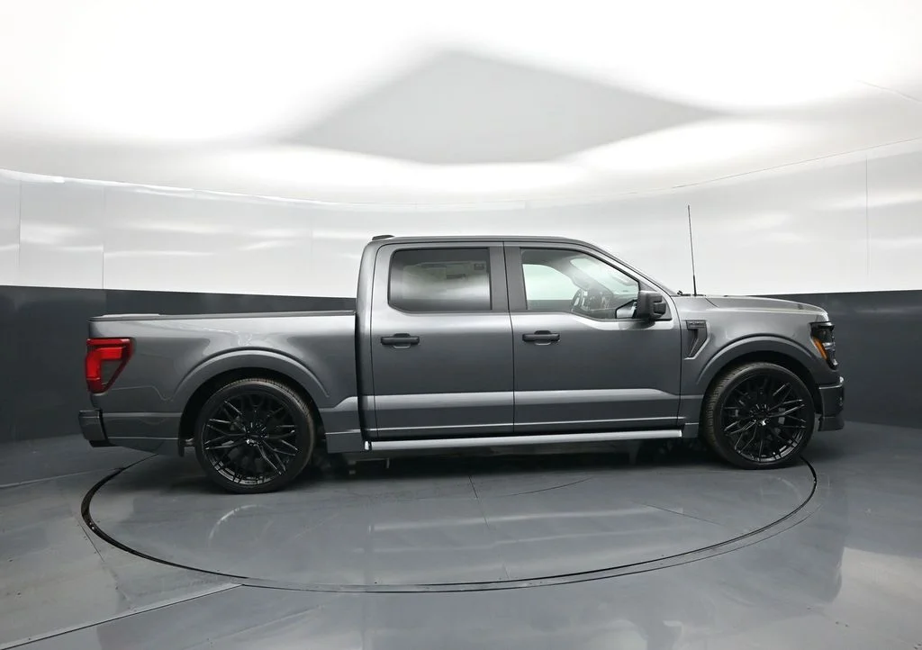 New 2026 Carbonized Gray Metallic Ford STX image 24