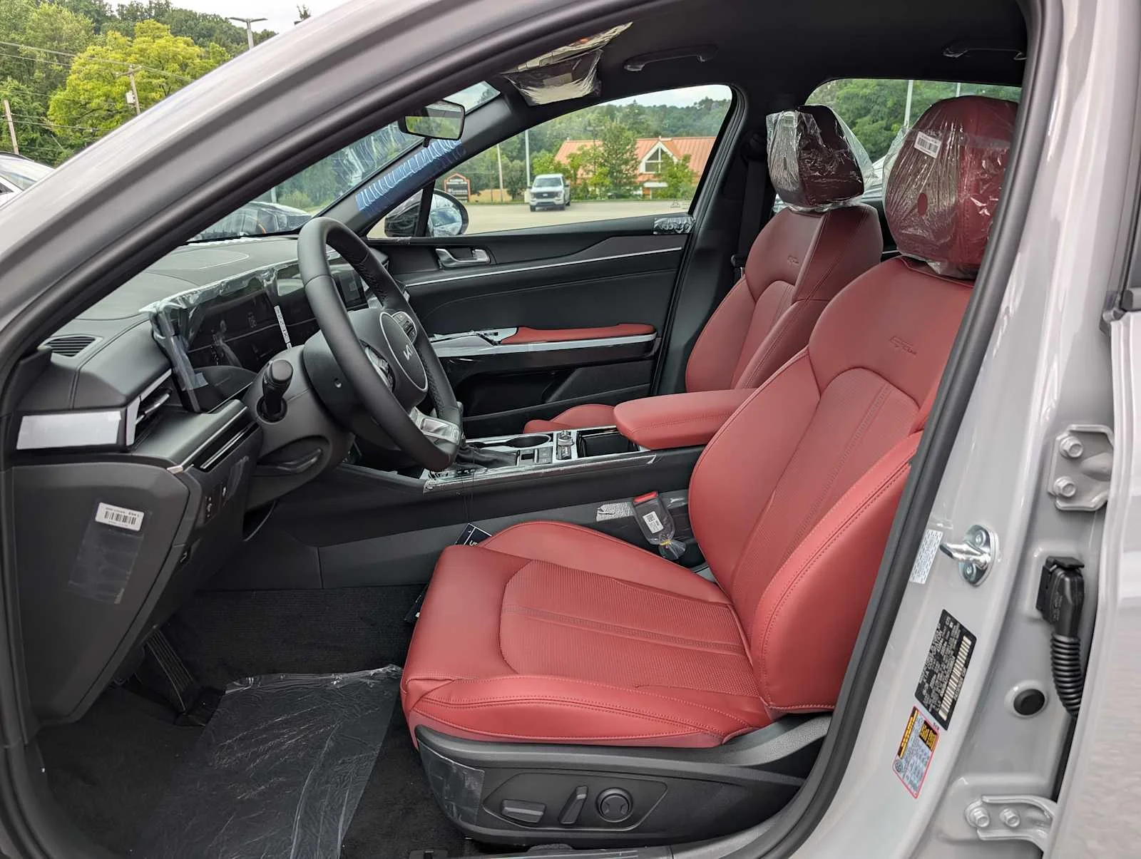New 2026 Wolf Gray Kia GT-Line image 4