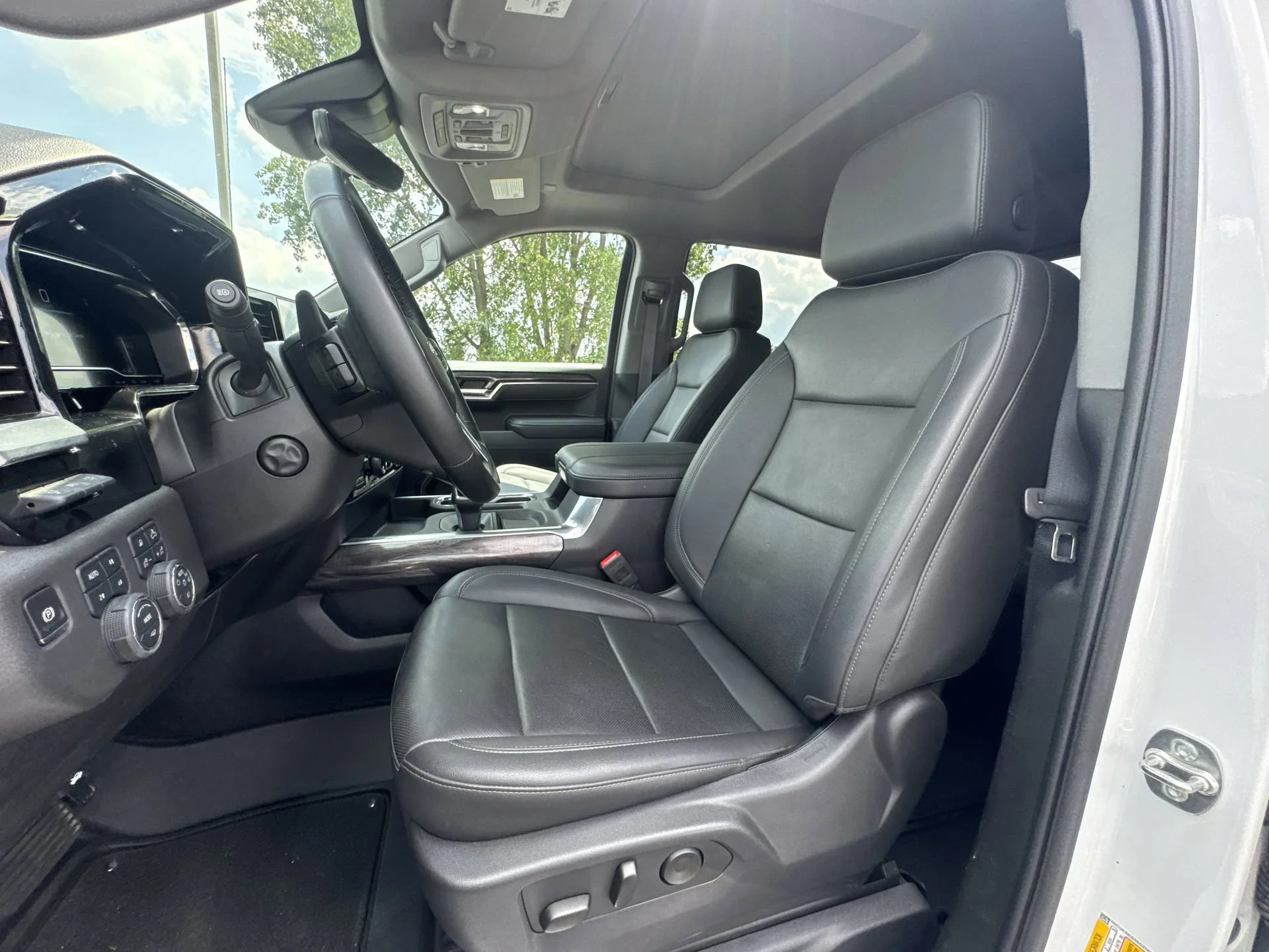 Certified Used 2025 Summit White Chevrolet LTZ image 11