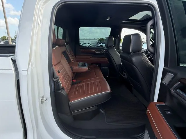 Used 2024 White GMC Denali Ultimate image 16