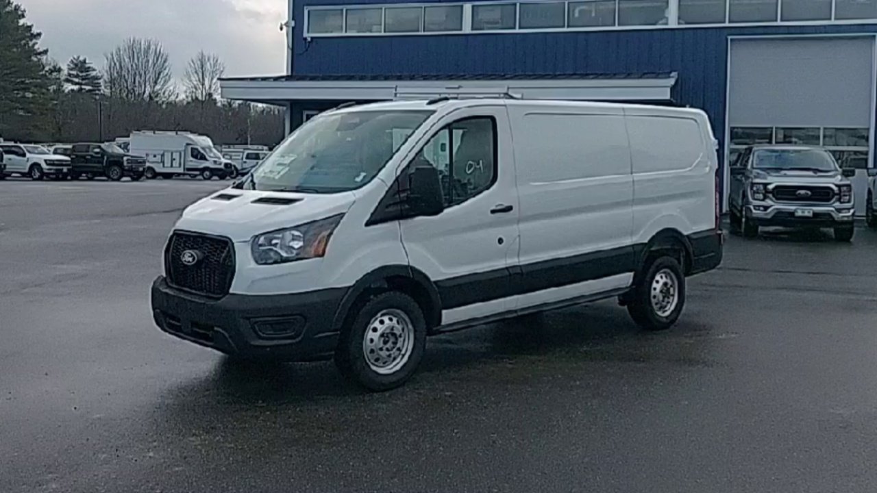 New 2026 Oxford White Ford Cargo Van image 17