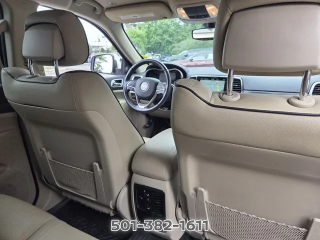 Used 2022 White Jeep Laredo E image 15