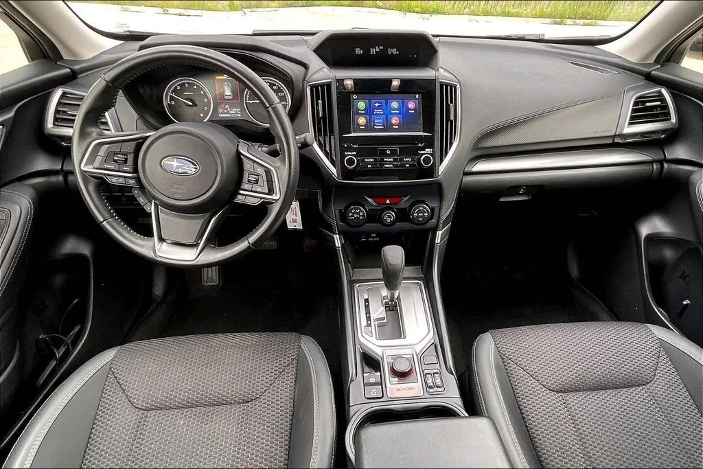 Used 2019 White Subaru Premium image 15