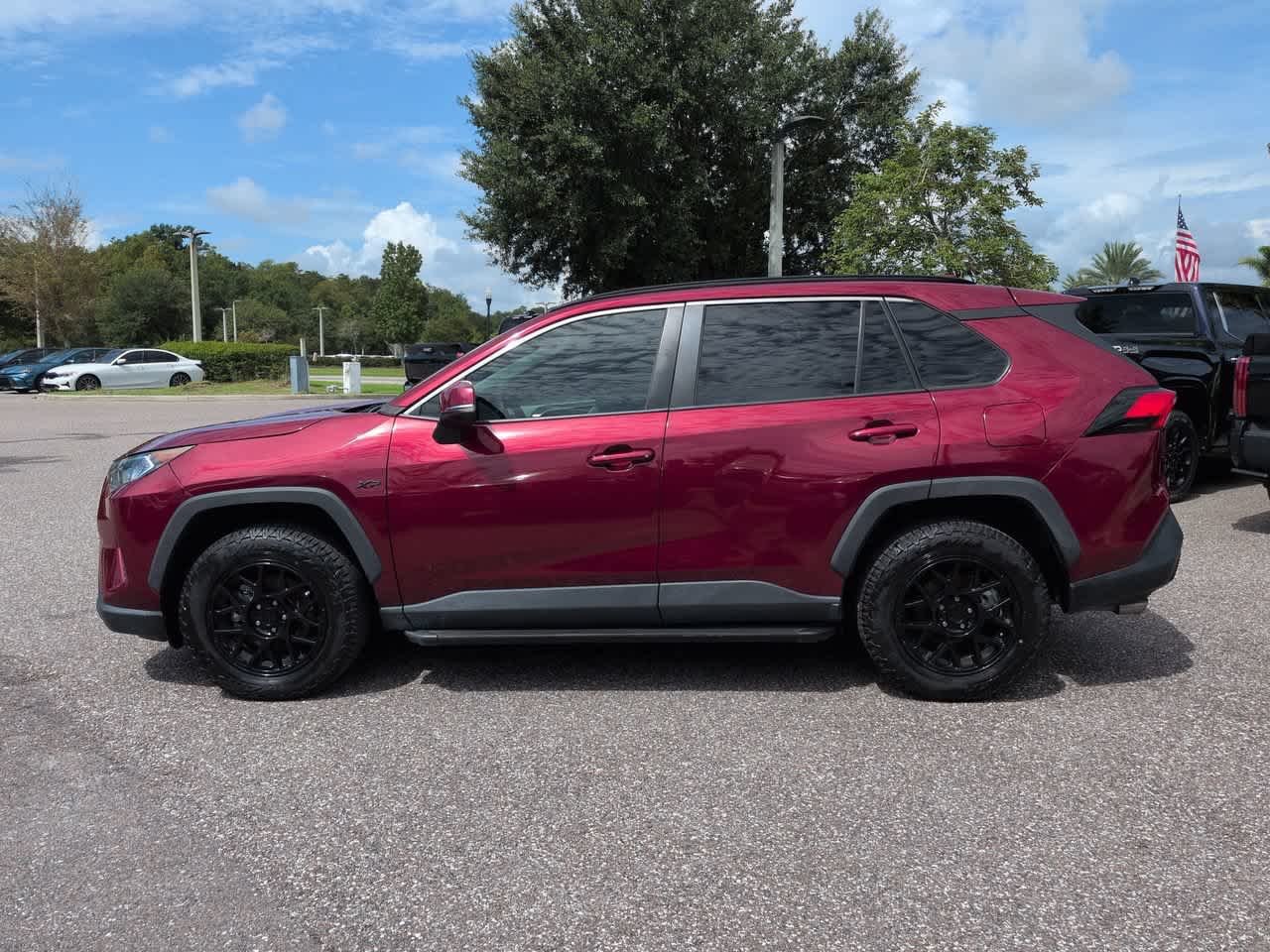 Certified Used 2021 Ruby Flare Pearl Toyota XLE image 3