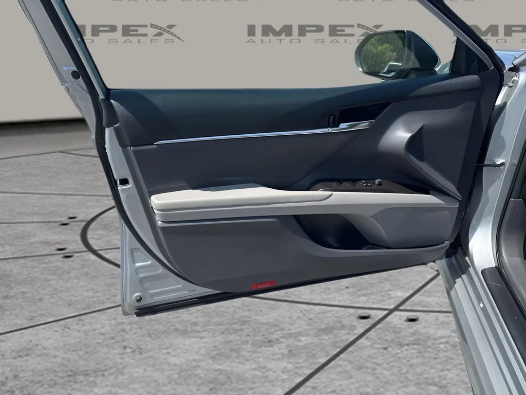 Used 2022 Silver Toyota SE image 23