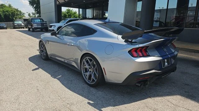 New 2026 Iconic Silver Metallic Ford Shelby GT350 image 23