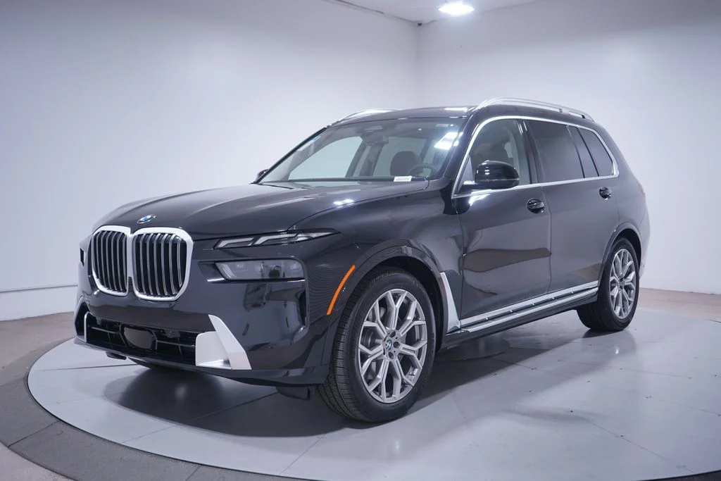 2026 BMW X7