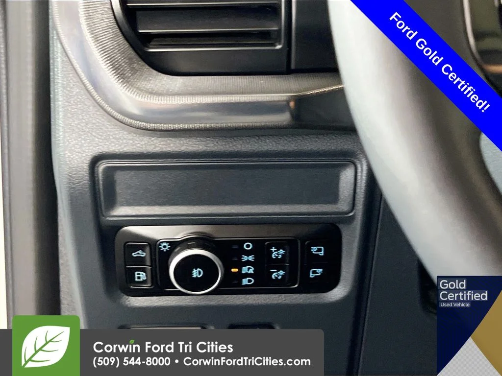 Certified Used 2025 Star White Ford Platinum image 19
