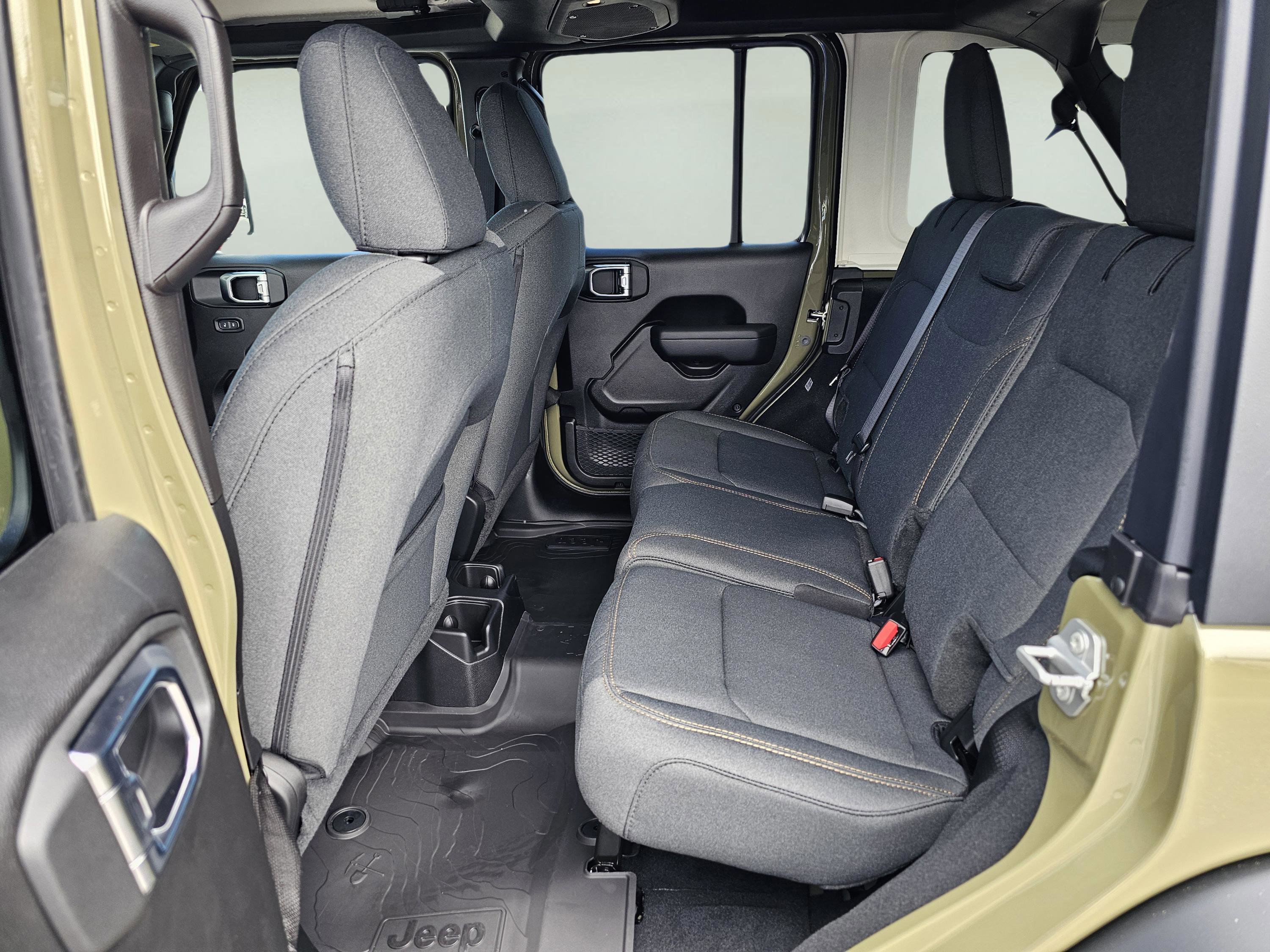 New 2025 41 Jeep Sport S image 29