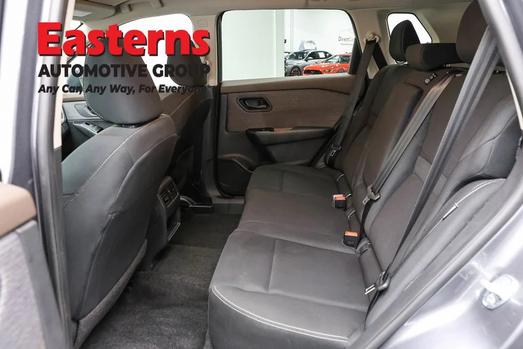 Used 2023 Gray Nissan S image 22