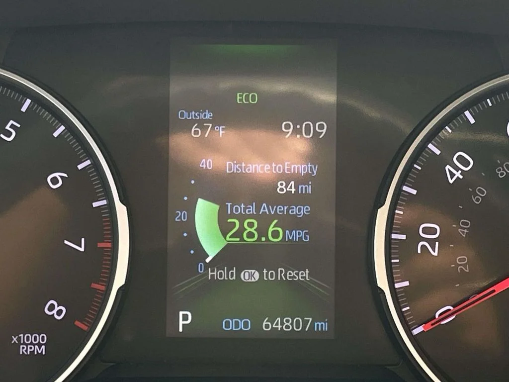 Used 2022 Magnetic Gray Metallic Toyota LE image 17