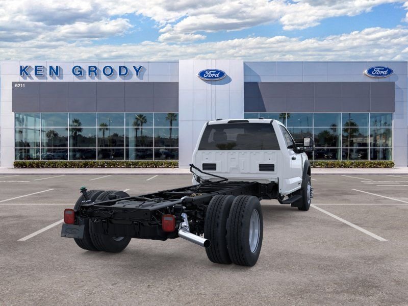 New 2026 Oxford White Ford XL image 7