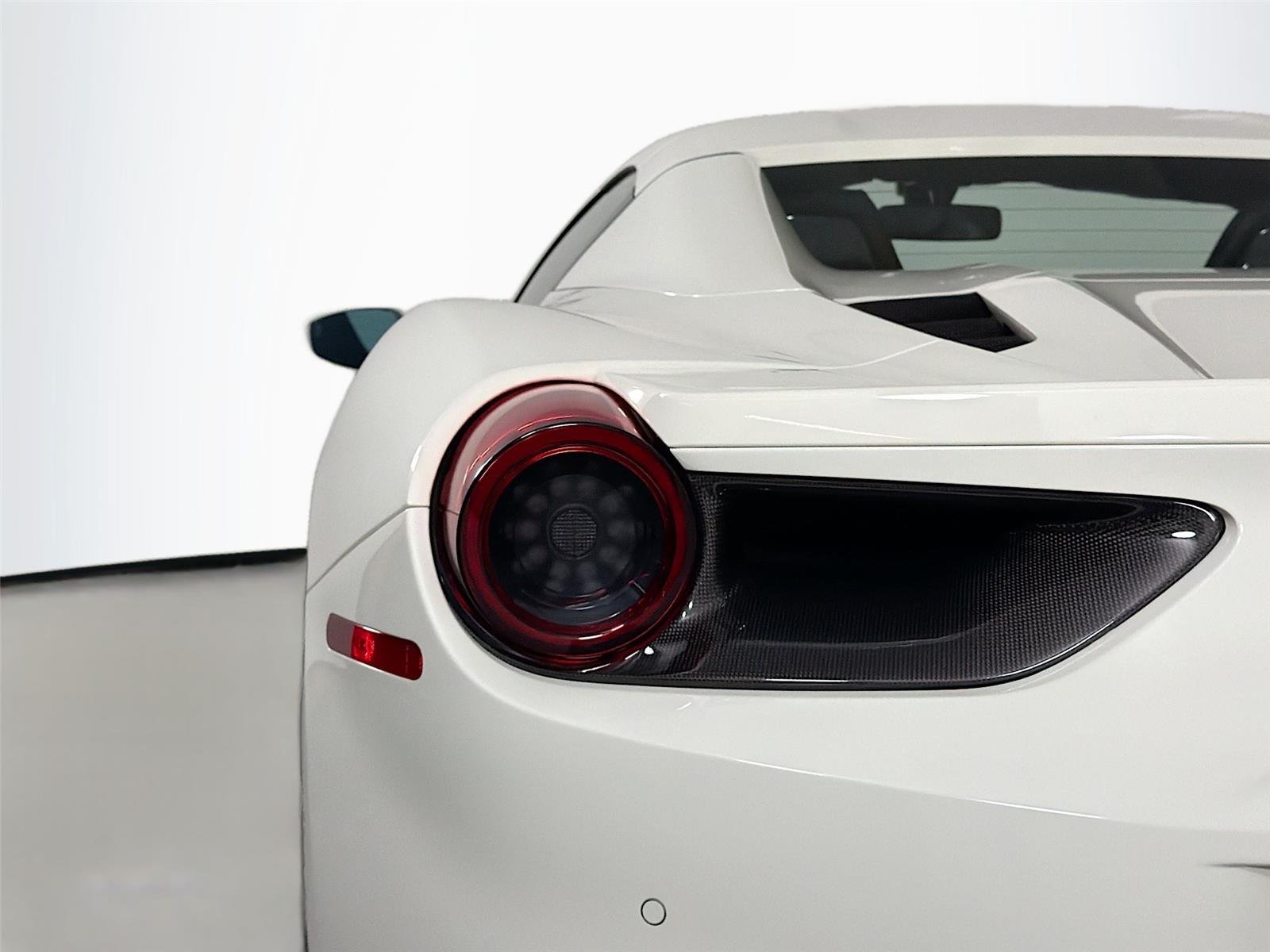Used 2018 Bianco Avus Ferrari Base image 16