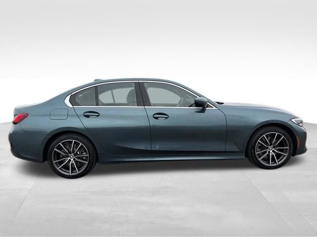 Used 2020 Blue BMW 330i xDrive image 4
