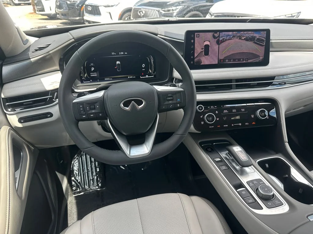 Used 2026 Silver INFINITI LUXE image 19