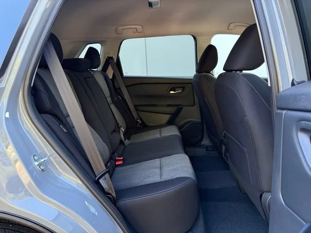 New 2026 Boulder Gray Pearl Nissan SV image 10