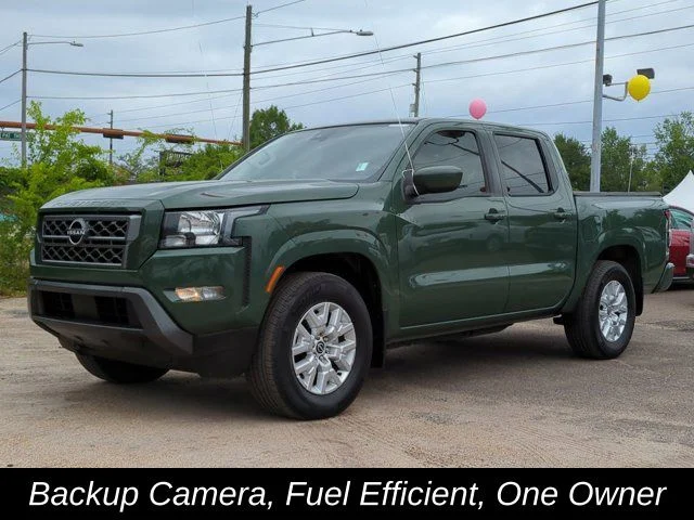 2022 Nissan Frontier SV Crew Cab 4X2 SWB's photo