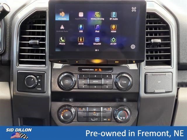 Used 2020 Black Ford XLT image 11