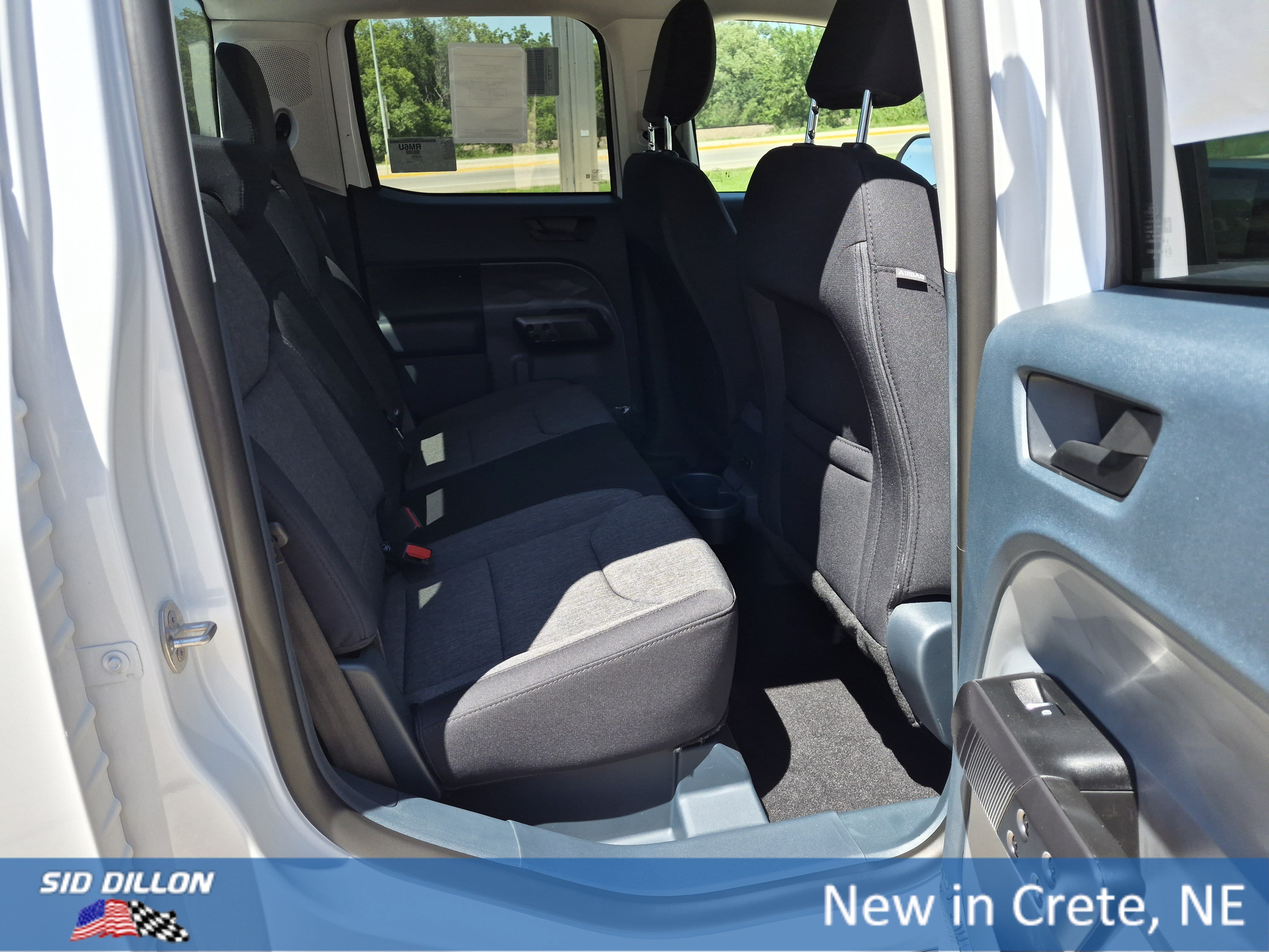 New 2026 Oxford White Ford XLT image 5