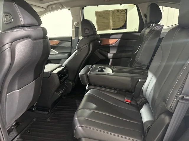 Used 2022 Black Acura Technology image 16