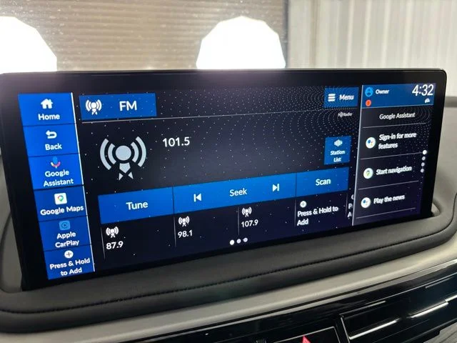 New 2026 Platinum White Pearl Acura Technology Package image 23