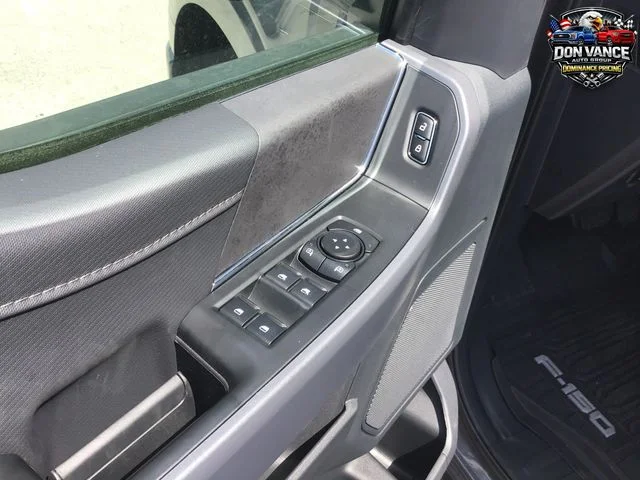 New 2026 Carbonized Gray Metallic Ford XLT image 19