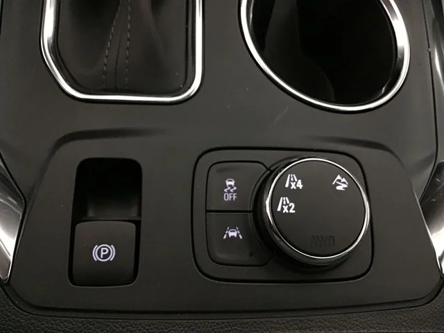 Used 2021 Gray Chevrolet LT Leather image 19