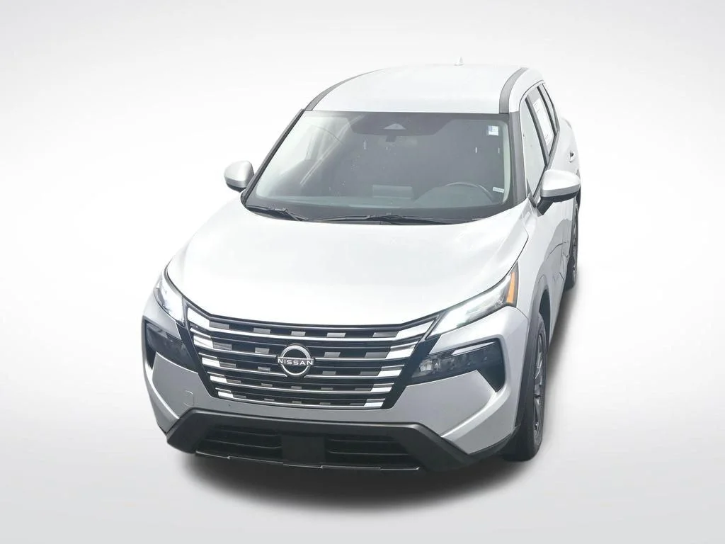 Certified Used 2025 Brilliant Silver Metallic Nissan SV image 32