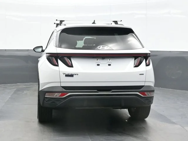 Used 2022 Gray Hyundai SEL image 2