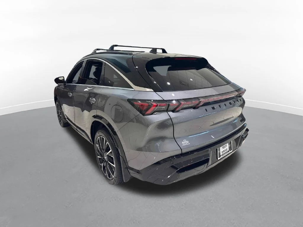 New 2027 Gray INFINITI AUTOGRAPH image 8