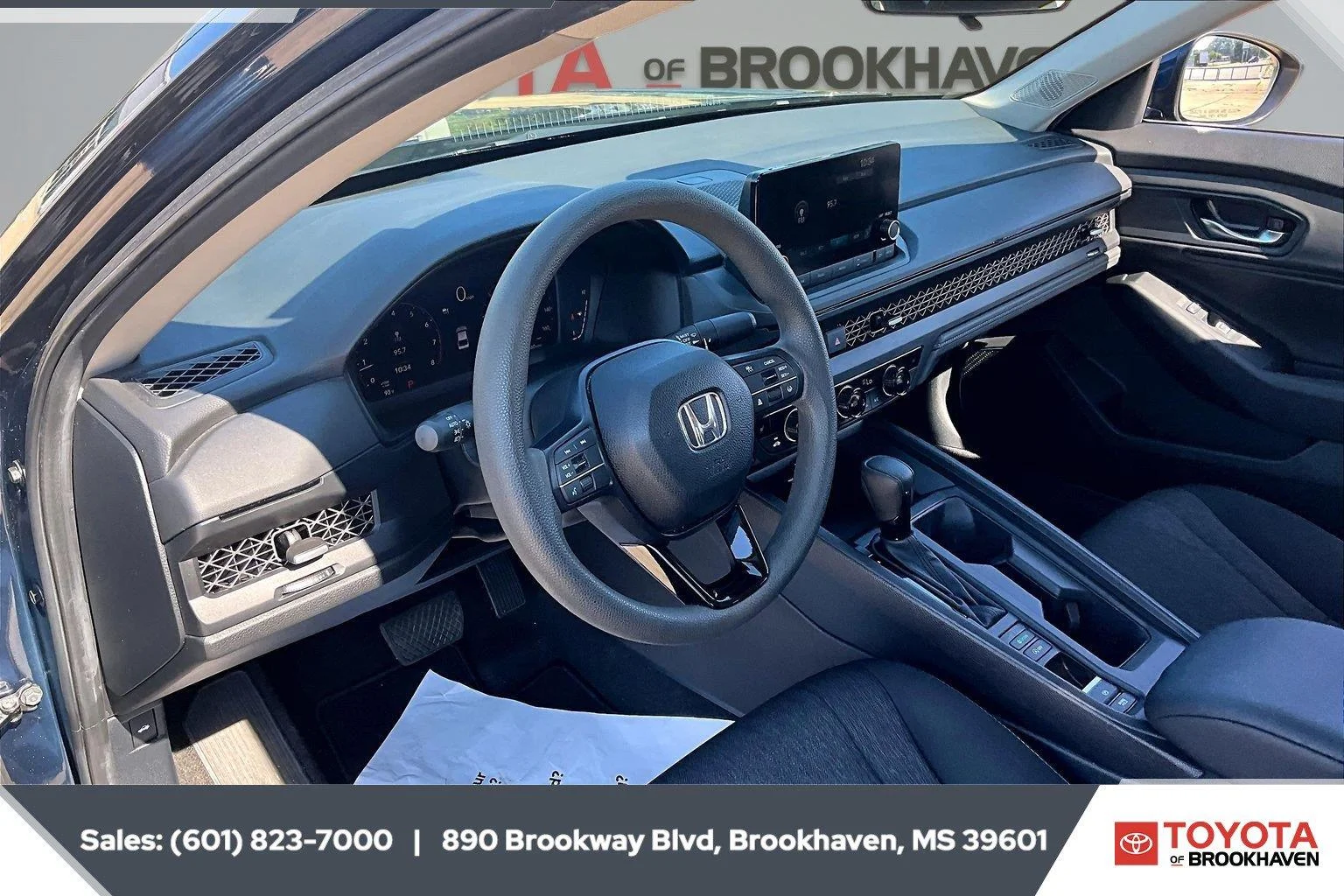 Used 2024 Canyon River Blue Metallic Honda EX image 12