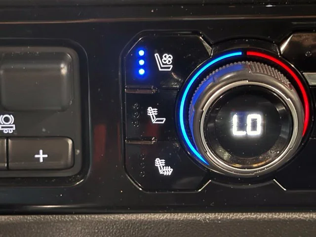Used 2022 Blue Chevrolet LTZ image 28