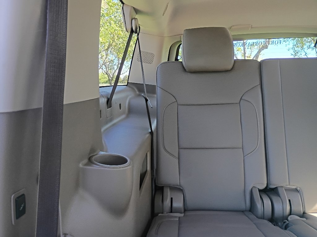 Used 2019 Shadow Gray Metallic Chevrolet Premier image 17