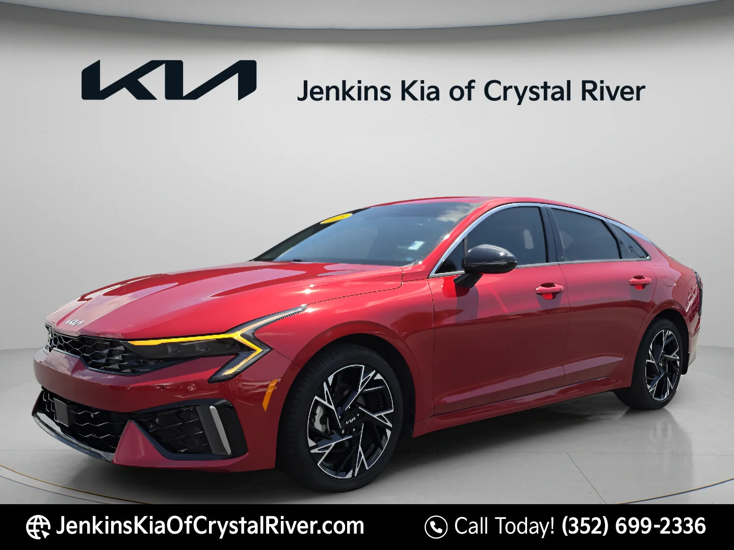 Used 2025 Runway Red Kia GT-Line image 10