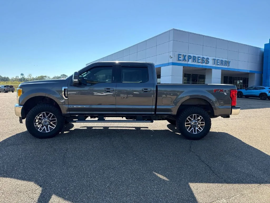 Used 2017 Gray Ford Lariat image 4