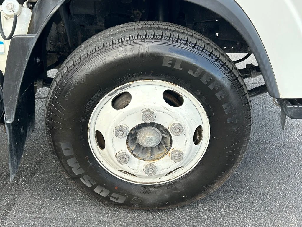 2019 Isuzu NPR HD - Photo 15