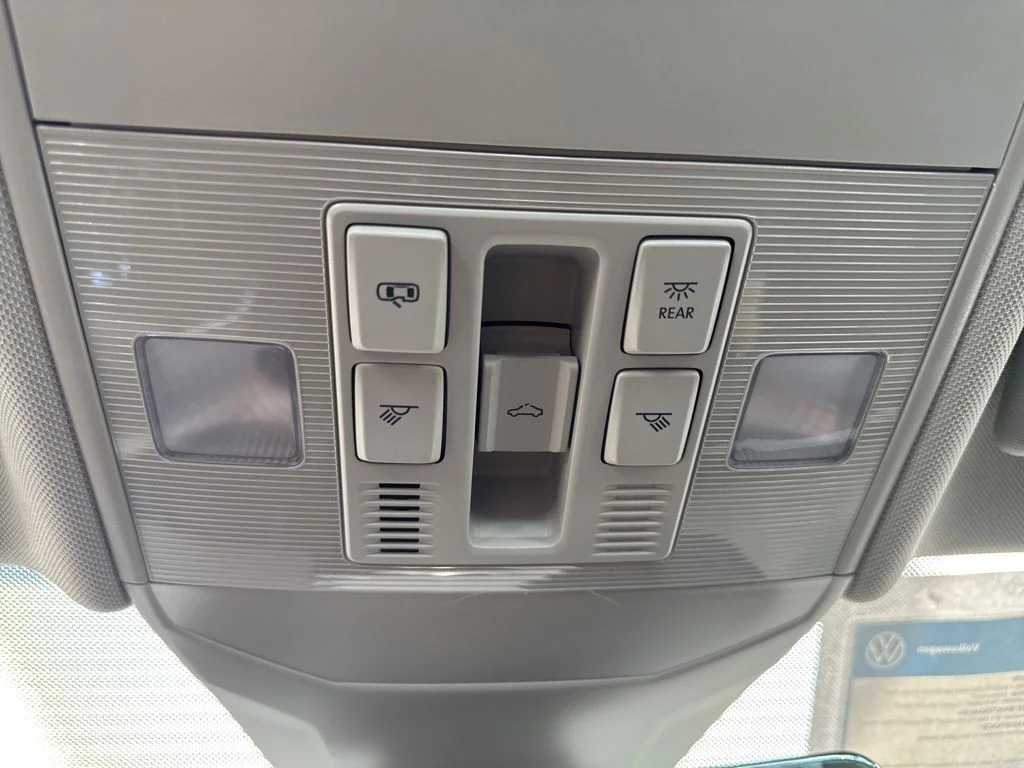 New 2026 Gray Volkswagen 1.5T SE image 37