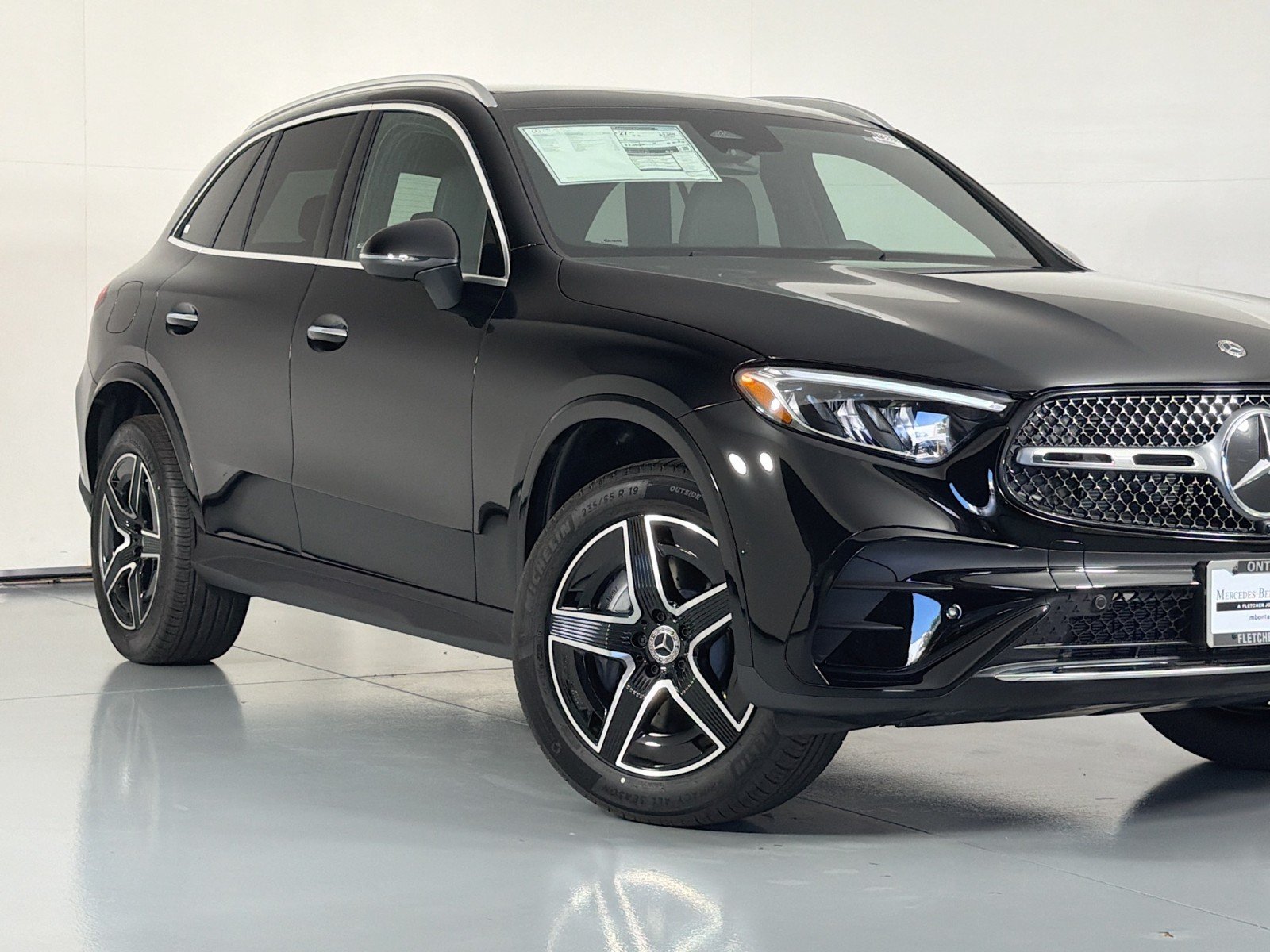 New 2026 Black Mercedes-Benz GLC 300 SUV image 9