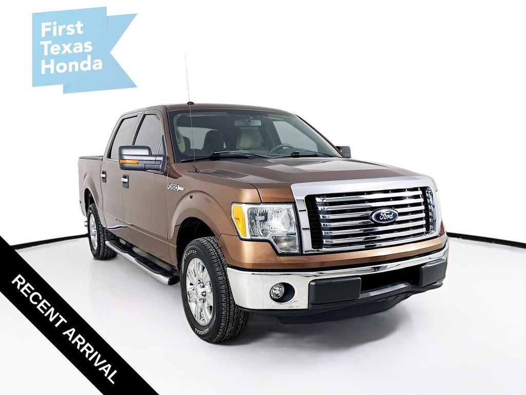 2011 Ford F-150 XLT SuperCrew 145-in's photo