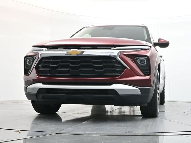 Used 2025 Crimson Chevrolet LT image 29