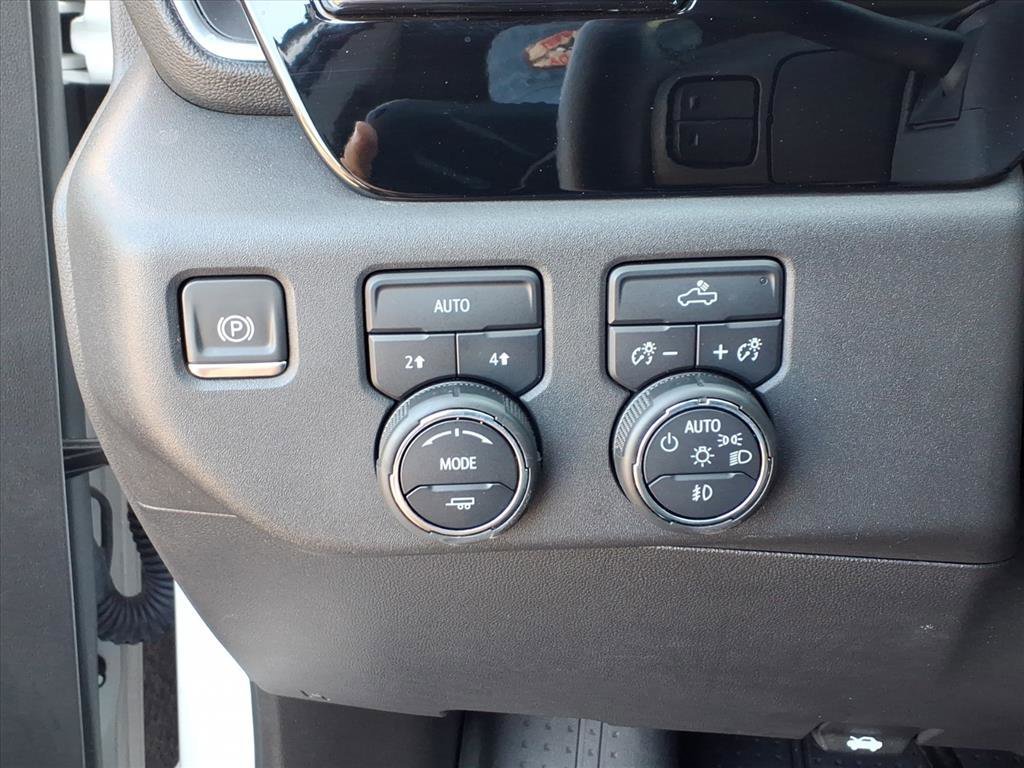 2023 Chevrolet Silverado 1500 RST - Photo 20