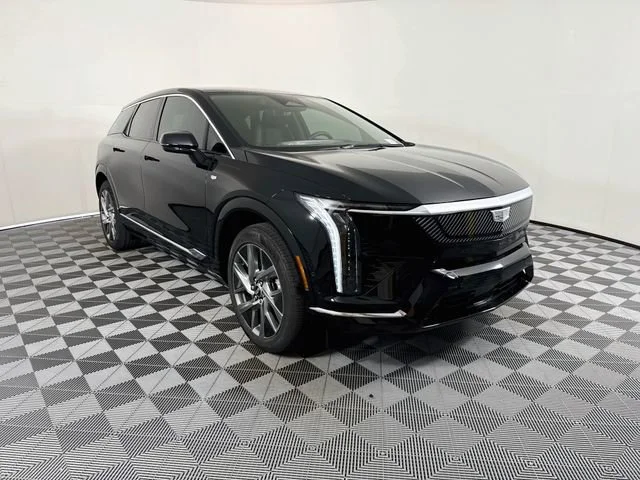 2026 Cadillac Optiq Luxury's photo