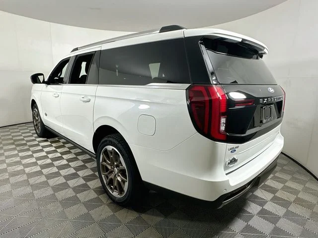 New 2027 White Ford King Ranch image 5