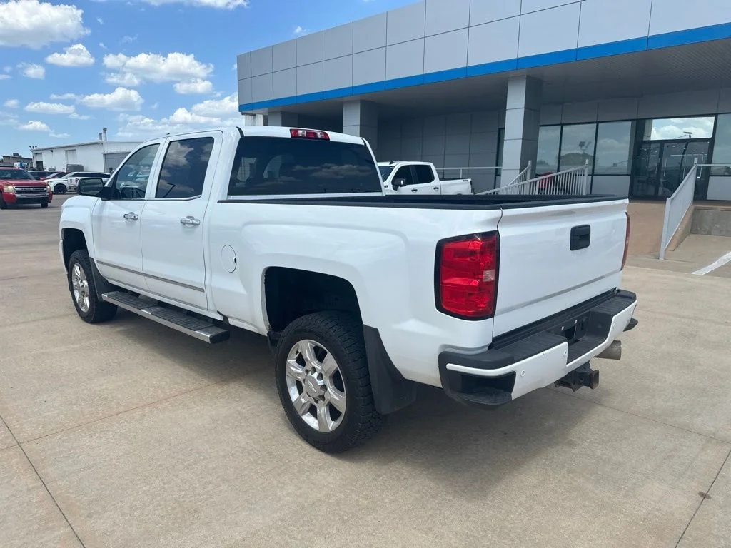 Used 2019 White Chevrolet LTZ image 35
