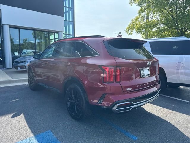 Used 2021 Red Kia SX image 3