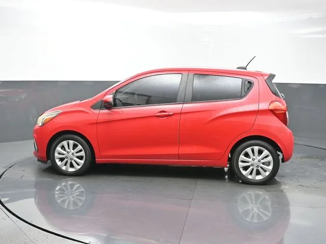 Used 2017 Red Chevrolet 1LT image 4