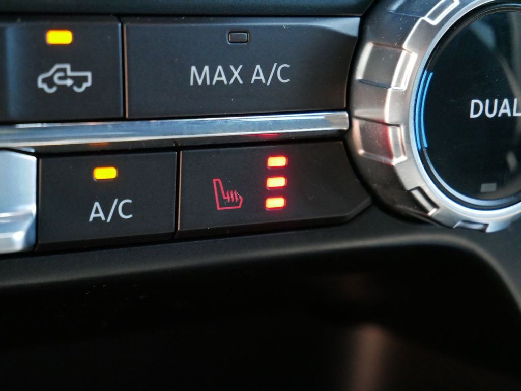 Certified Used 2022 Gray Ford XLT image 27