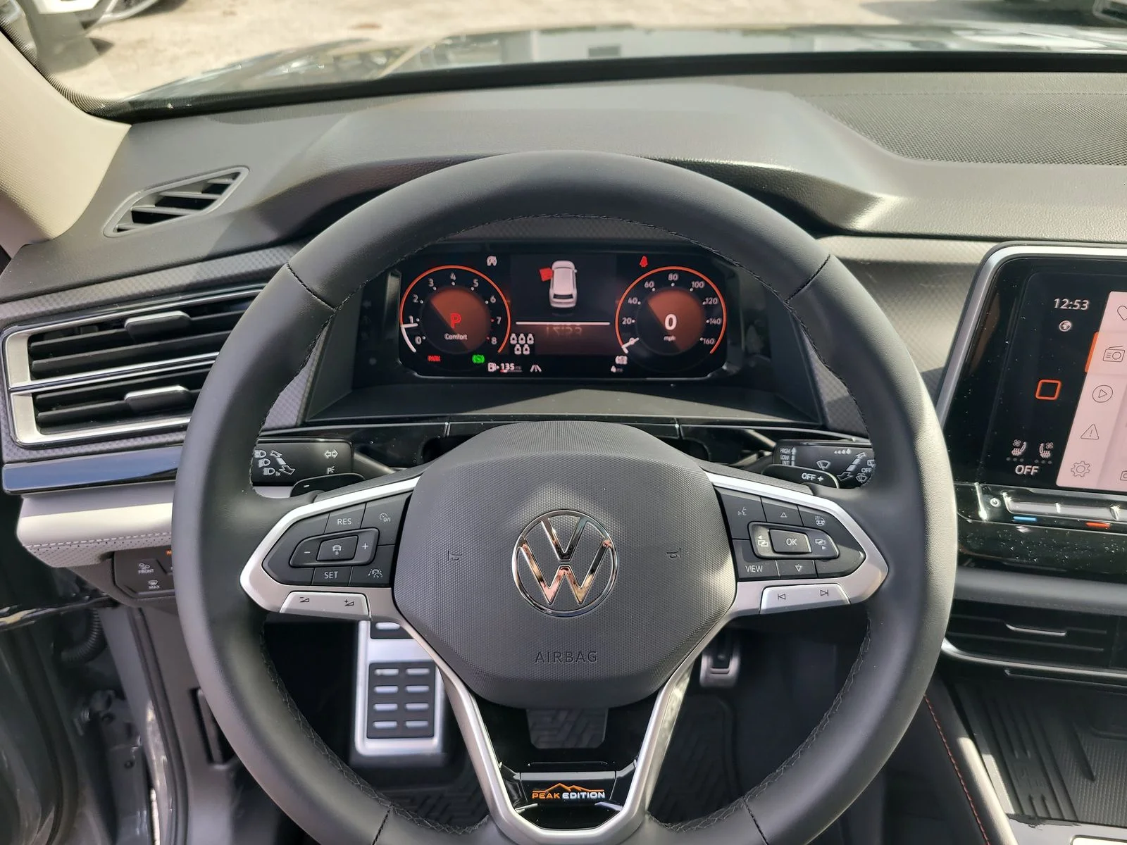 New 2026 Pure Gray Volkswagen 2.0T Peak Edition image 28