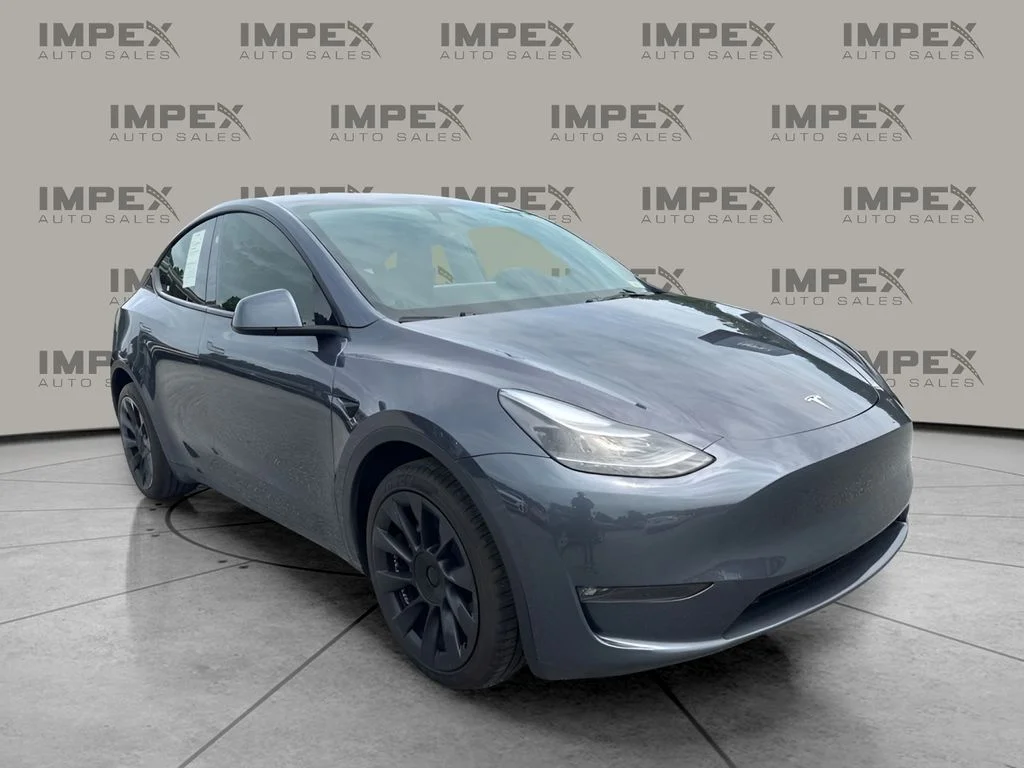 Used 2023 Gray Tesla Long Range image 4