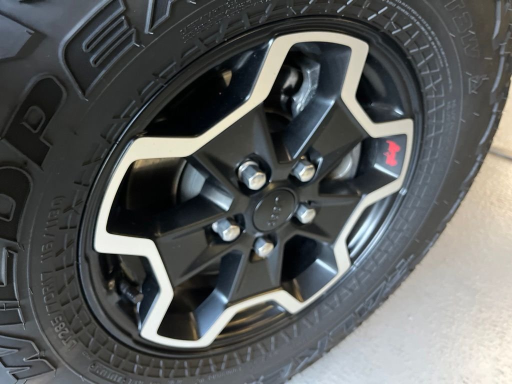 Used 2021 Limited Edition Gecko Clearcoat Jeep Rubicon image 21